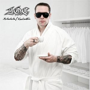 ******** - XxxCouture