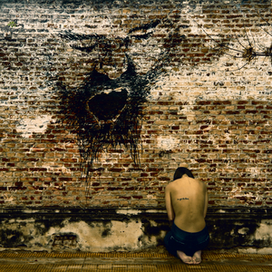 Atentamente y Todo Lo Demas