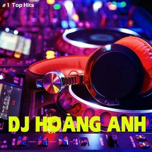 I Saw You Walking In The Rain (Remix)