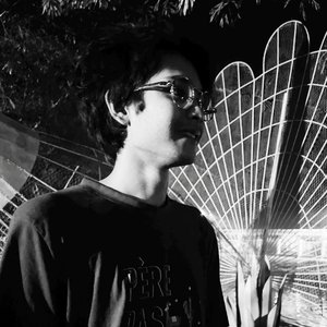 The Pursuit of Nectar