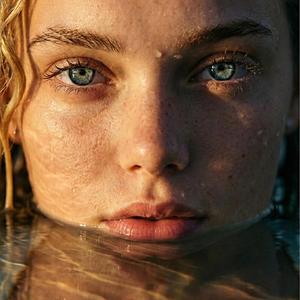 Pretty Blonde Disaster