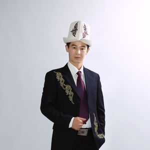 Harajul walisi 哈拉峻版华尔兹舞