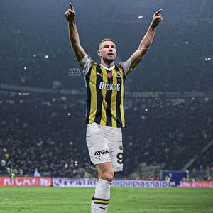 Beni Sev - Speed Up (Edin Džeko Gol Müziği)