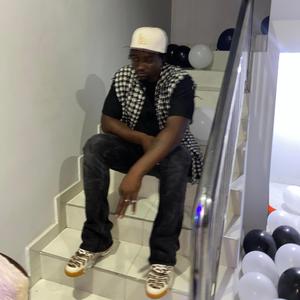 Star (feat. Woobeatz)