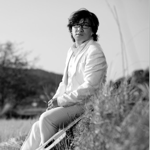 让我们紧紧握住双手(耒阳抗疫情公益歌曲) 伴奏版