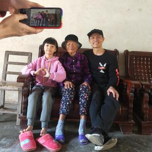 海南话歌曲 - 石榴熟了香满天（吉他弹唱版）（翻自 蔡佛缘）