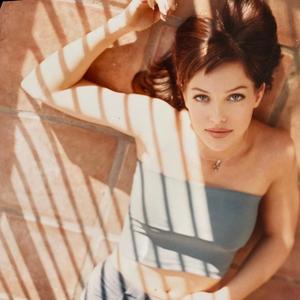 No We Can`t Be Just Friends