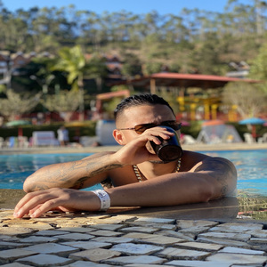 SO MOTEL SO TETEL x DEPOIS DO MCDONALD