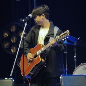 夏天再见（2024年新编 E调伴奏）