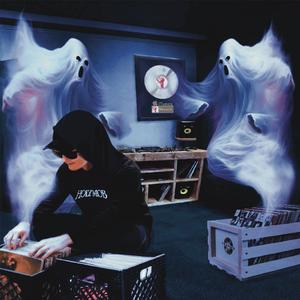 On Pause (feat. Inteus)