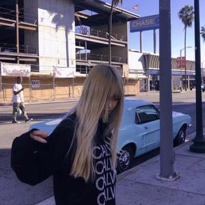 [Free] LOVESTRUCK (prod by YoungMarkin)