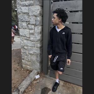 nomo strikin (feat. li 6eebo)