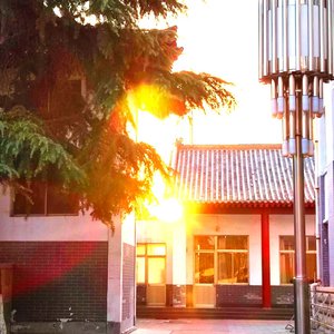 赤色黎明（Red dawn）