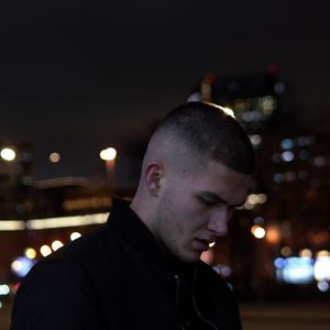 Холоден
