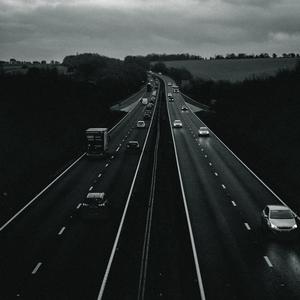 紧张末日 战争触发