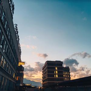 执着的形状-简谨