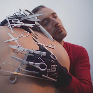 Andreu Manos Tijeras