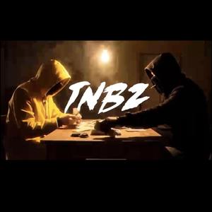 ESTAMOS A SWICHE (feat. JASSON 13)