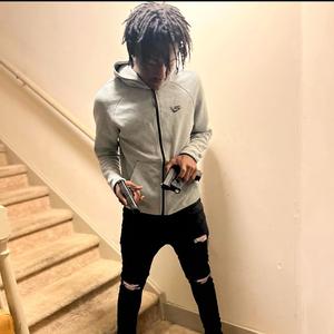 Fafun (feat. Deon Spazzout)