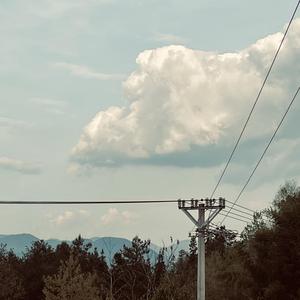 变成讨厌的风，亲吻我爱的你（Like Wind）