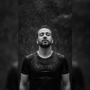 Kırık Bir Sessizlik