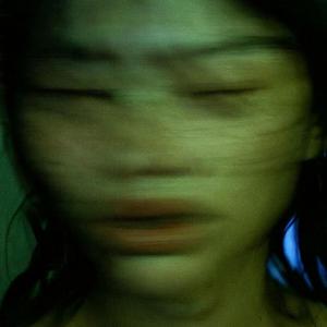 glitch (feat. Médar)