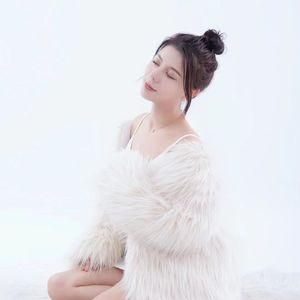 一开始说陪你到老的人