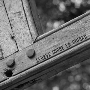 Llueve Sobre La Ciudad