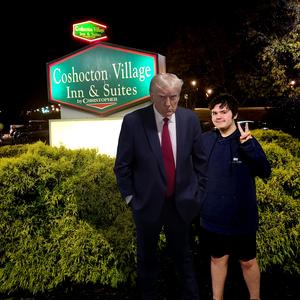 I Met Donald Trump At The Coshocton, Ohio Village Inn & Suites