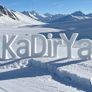 Kadir ya