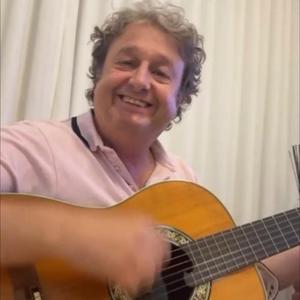 O SHOW NÃO PODE PARAR