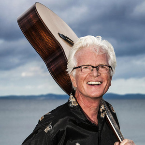 Læg aldrig blomster på den grav