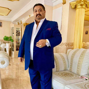 Pista küldi baba testvérének