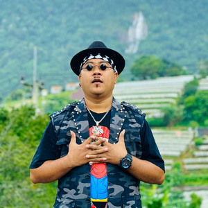 ស្រលាញ់អូន