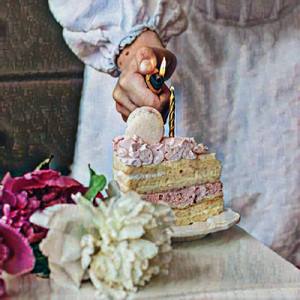 Who wants to love me forever