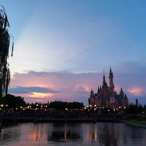 雨落在海洋(DEMO)