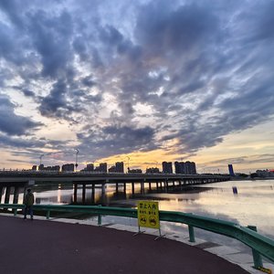 烟花.心跳.尴尬