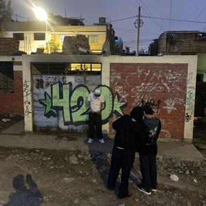 APÁGATE (feat. Kold SG & Kali TSB)