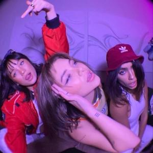 G0TH G1RL$! (feat. N8F & M4DE-UP)