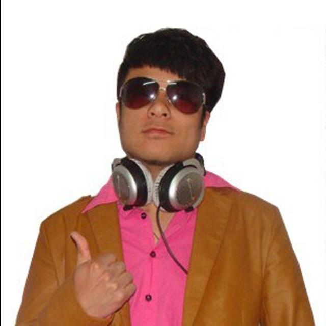 一个像夏天一个像秋天 - 张嘉亮 - 网易云音乐