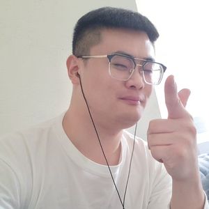 兔男牙床里面有闹钟