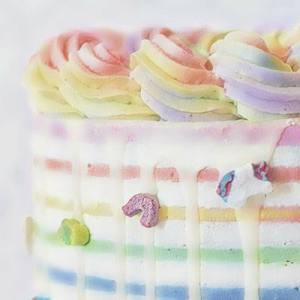 POV: IF YOU'RE TAMIYA KAMIA, YOU CAN PLAY BLOOKET IN CLASS