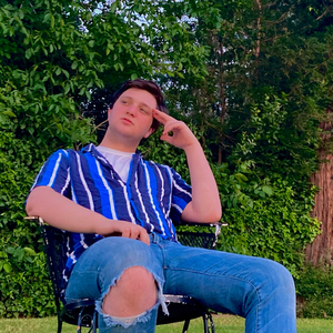 Dream To Win (feat. Pomi)