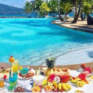 Baecation