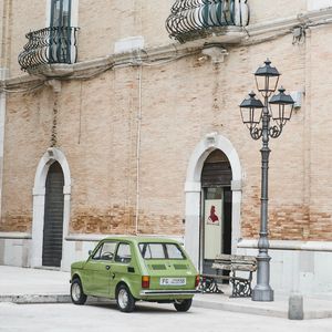 我先去买杯咖啡