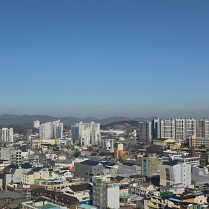 콘크리트 도시위에