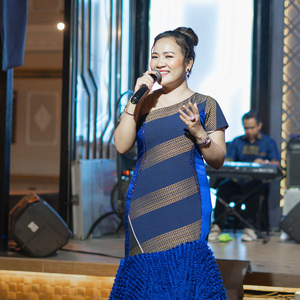Nangkih Deleng Sibayak (Live)