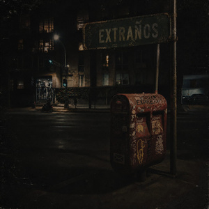 Extraños