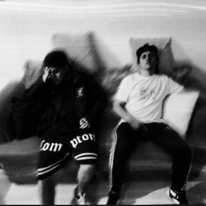 Ultimátum (feat. SanelliX)