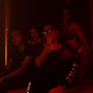 Vamonos de Aqui (feat. Juankoo)